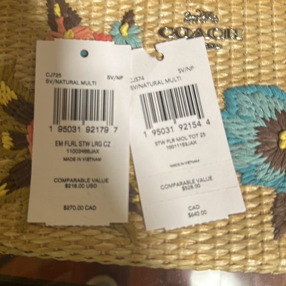 Coach straw floral embroidery purse and wristlet - Picture 10 of 10